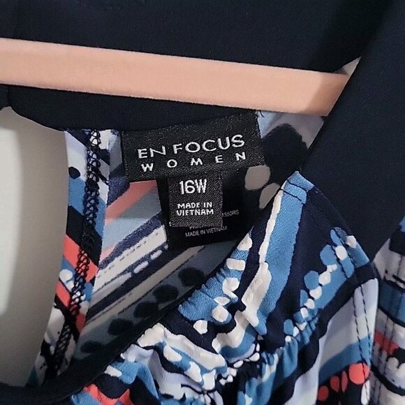 En Focus Women 16W Sleeveless Chevron Print Dress Handkerchief Hem - Picture 2 of 6